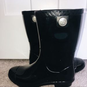 Ugg rain boots